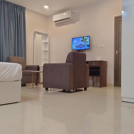 Gateway Airport Hotel Kannur Luaran gambar