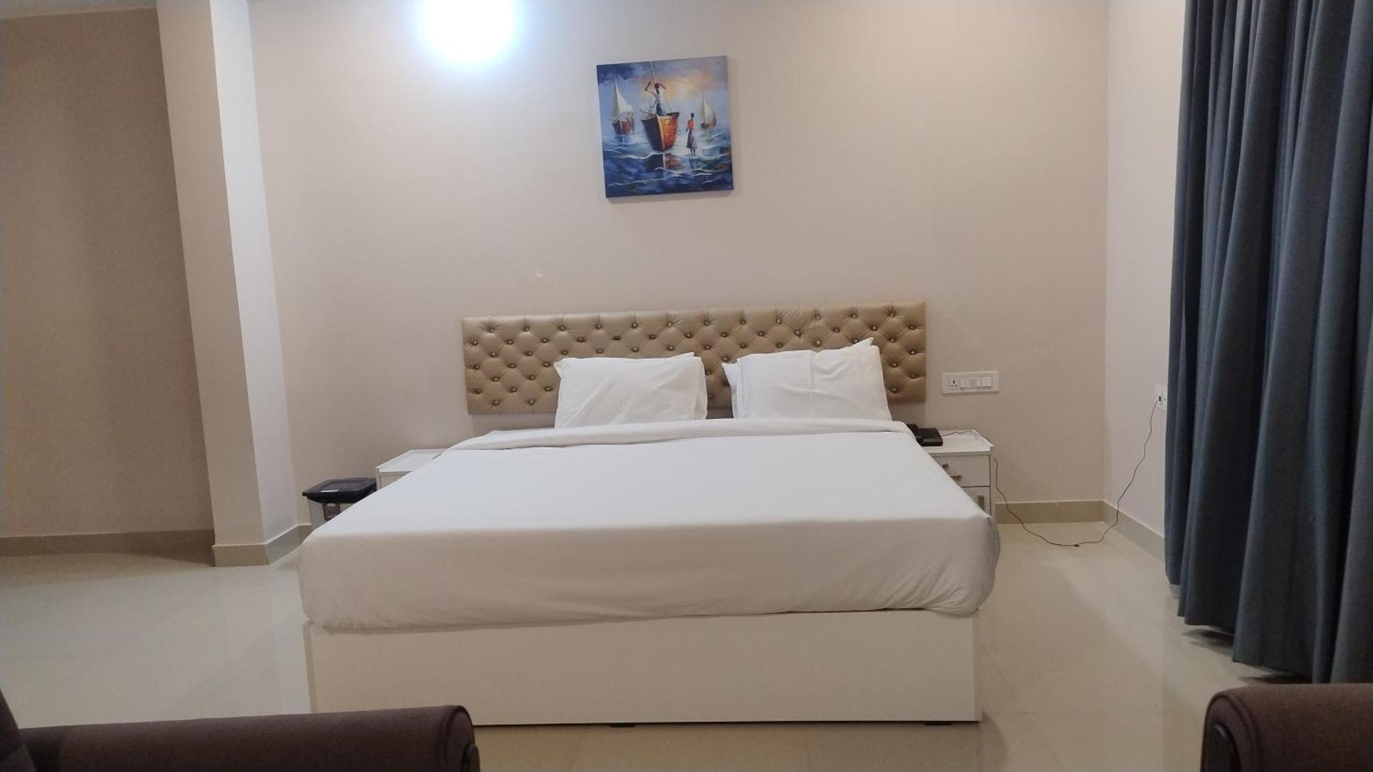 Gateway Airport Hotel Kannur Luaran gambar