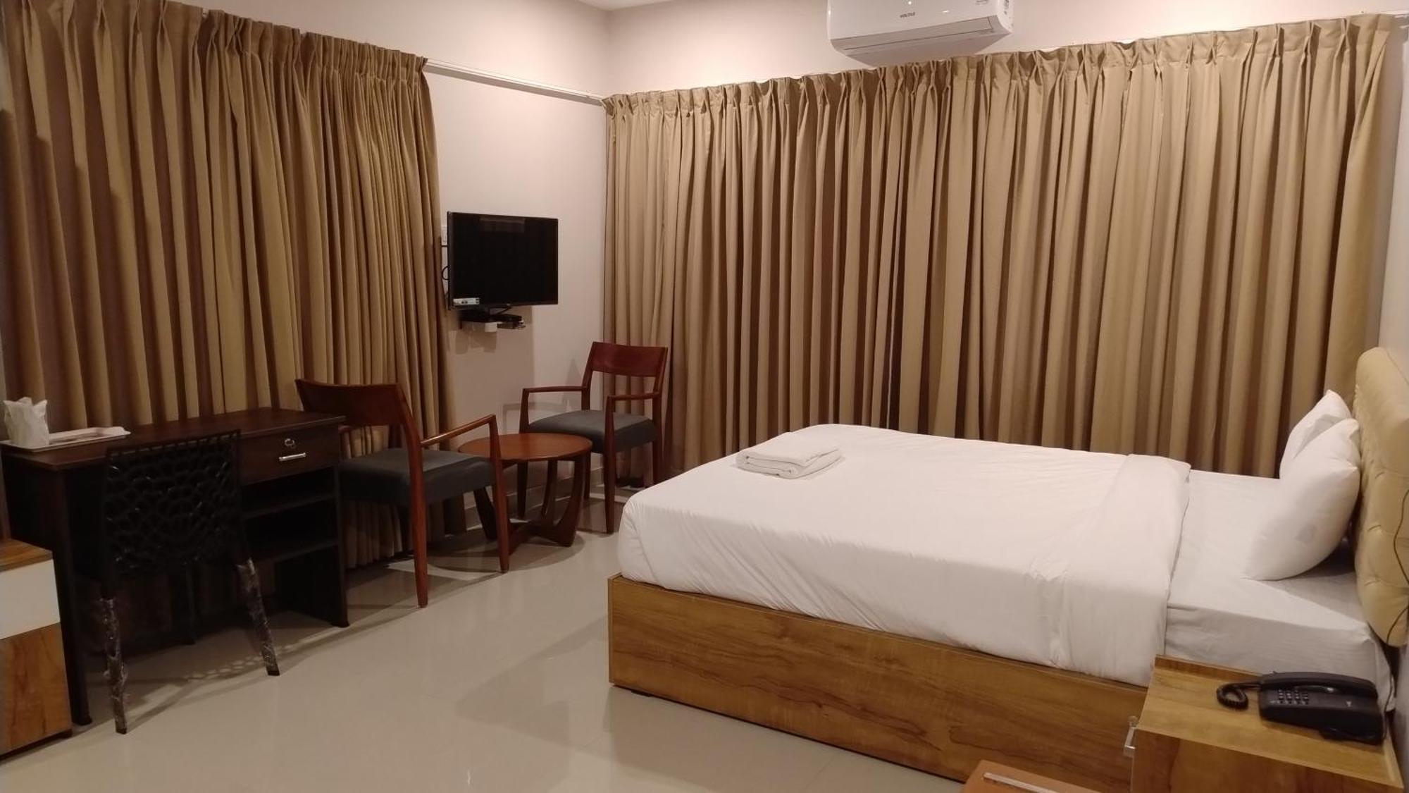 Gateway Airport Hotel Kannur Luaran gambar