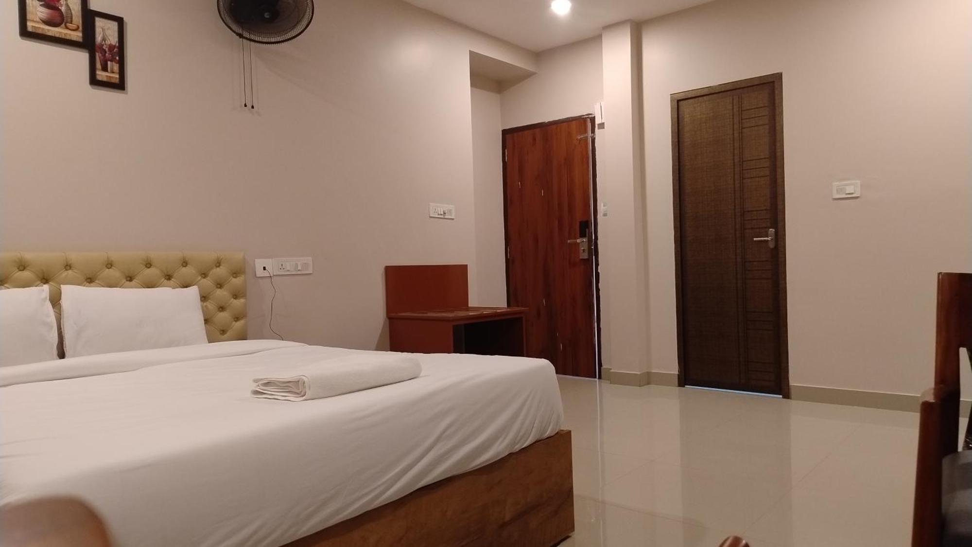 Gateway Airport Hotel Kannur Luaran gambar